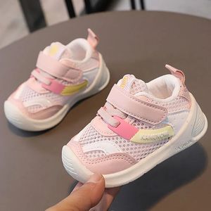 Zomer peuterschoenen voor babymeisjes mesh stof ademende eerste stap sneakers voor babyjongens ergonomie geboren wandelschoenen 240524