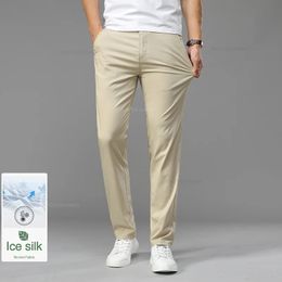 Été ultra-mince pour hommes glace pantalon décontracté doux et confortable couleur élastique élastique pantalon droit de marque biege khaki 240507