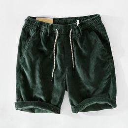 Summer Vintage verde pantalones cortos casuales para hombres elásticos de la cintura sólida