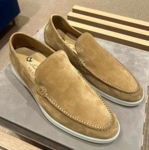 Summer Walk Mens Moccasins Chaussures décontractées Loroo Fashion Vintage Sandale Luxurys Designer Loafer Tennis Brown Leather Piana Robe plate