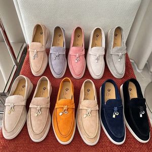 Dames zomerwandeling suède afdrukken Casual schoenen loro piano man tasman loafers Platte hak jurk schoen Luxe lederen sneakers zwart Designer mocassin slip op rubberen schoen