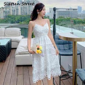 Été blanc solide perles robe femme Spaghetti sangle sans manches col en v Boho mi femme vacances fête moulante 210603