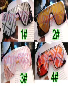 Femme d'été conduisant des lunettes de soleil Fe pour dames Fashion Design Glass Lens Dazzle Colou Cycling Eyewear Beach Sunglasses 4Colors 7220361
