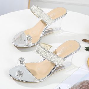Été femmes 8cm talons hauts perle cristal sandales à semelles compensées diapositives luxe bloc pantoufles argent or grande taille fétiche chaussures de bal
