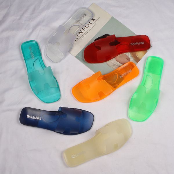 Summer Femme Color Couleur transparente Tlides plate fond plates Plus taille Sandales Sandales Chaussures Ladies décontractées ganters de gelée en un mot 230703