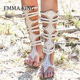 Summer Women Flat Flatished Gladiator Sandals Sexy Open Toe Back Zipper Knee Alto Crystal Boots Woman Beach 44 240326