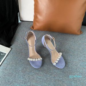 Femmes d'été en cuir véritable sandales à talons hauts perle décoration chaussures nouvelle mode bouts ronds chaussures de sport de style designer