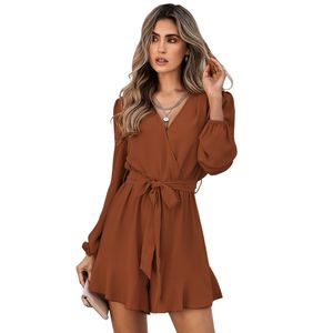 Zomer vrouwen jumpsuit casual solide color v nek baggy taille lange mouw taille stropdas ruche hem korte mini jurk romper