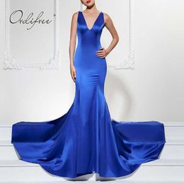 Verano mujer fiesta larga sexy espalda descubierta encaje ganchillo azul elegante dama satén maxi vestido 210415