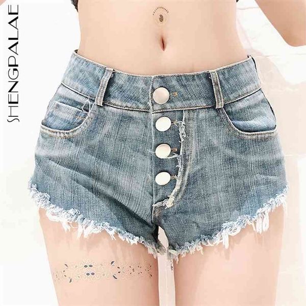 Short Jeans Feminino de Verão Boate Sexy Cintura Alta Rasgado com Quatro Botões Short Jeans Feminino Tide 5C531 210427