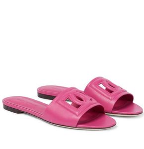 Été Femmes Sandal Slipper Flats Interlanx de couture coupés de cuir Millennials Générations en cuir Générales Slip de plage extérieure sur des topon de chaussures fabriquées en Italie 35-42