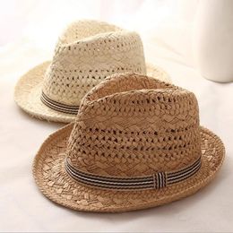 Verano Mujeres Sombreros para el sol Dulces Bolas de borlas coloridas Hombres Sombreros de paja Niñas Vintage Playa Panamá Chapeu Feminino Fedoras Jazz 240320