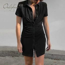 Zomer vrouwen fluwelen mini mouw single breasted sexy bodycon gedrapeerde korte jurk 210415