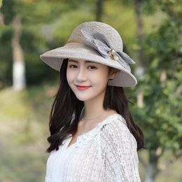 Sun Hat Women 2024 Nieuwe lente en herfst Fashion Summer Sun Hat Show Face kleine elegante temperament strandhoed