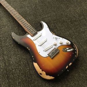 Sunburst couleur lourde relique style vintage guitare électrique faite à la main ST