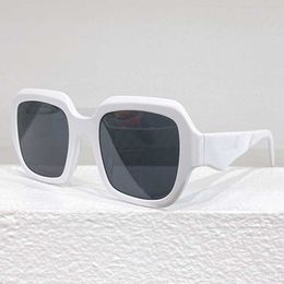 Clases de sol para mujeres 28zs 24ss Diseñador de lujo Gafas de sol Mujeres de sol blancos 100% de protección UV Brand Men Viajes y vasos de vacaciones de alta calidad