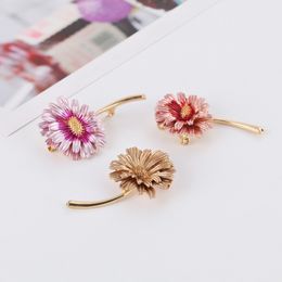 Broche de girasol Pin Esmalte dorado Broches de flores de metal Traje de negocios Vestido Tops Corsage Lapel Pins Mujeres Hombres Moda Jewelr Will y Sandy