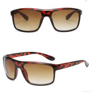 Sunglasses 070 Marque Design lunettes de soleil de luxe pour hommes 5 couleurs mode classique UV400 haute qualité été conduite en plein air plage loisirs CXRV