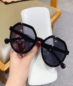 Lunettes de soleil 1 PCS Fashion Style Allmatch Trend Personnalized Round Frame Ins Candy Color Big 208608169