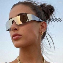 Gafas de sol 2000s Estética Y2k Hombres One Piece Deportes Gafas de sol Mujeres Vintage Wrap Around Shades Moda Punk Goggle Eyewear VX5N