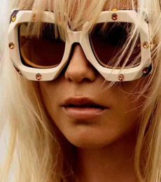 Lunettes de soleil 2021 Fashion Cat Eye Vintage Retro Women Square Brand Designe Diamond G Sun Glasses Femme Shodes surdimensionné UV40014077481