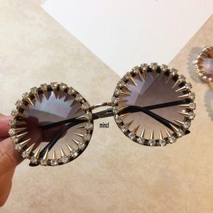 Lunettes de soleil 2021 pour hommes Designer Fashion Rivet Punk Sun Glasses Round Femmes Unique Style UV400 NX1 282B