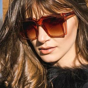 Lunettes de soleil 2023 qualité mode Vintage surdimensionné carré SABRINA Style femmes Ins marque Design lunettes de soleil UV400