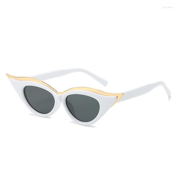 Lunettes de soleil 2023 Cat-Eye Europe et les États-Unis Burst Retro Fashion Metal Décoratif Street Sunscreen