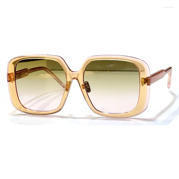 Lunettes de soleil 2023 Mode Luxe Designer Femmes Rétro Carré Grand Cadre Shopping En Plein Air Lunettes Pour Femmes