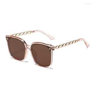 Lunettes de soleil 2023 Fashion Trendy Square Metal Frame For Women Brand Designer UV400