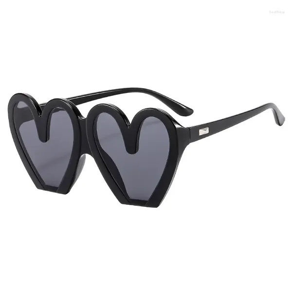 Gafas de sol 2023 Gafas de amor personalizadas de moda Equipo Pai Corazón divertido Mujeres Protección UV Gafas 253