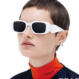 Gafas de sol 2023 HONGHONG para mujer, estilo Hut Instagram, pesca al aire libre, senderismo, accesorios de forma cuadrada, parte YG