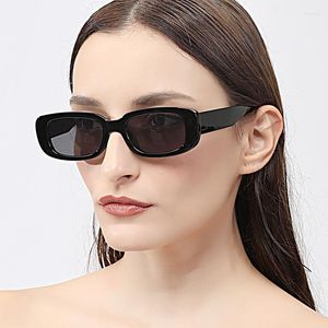Zonnebrillen 2023 Olijfblad Kleine rechthoek Dames Ovaal Vintage Brandontwerper Square Sun Glazen Zonneglazen Vrouwelijke brillen UV400