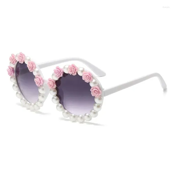 Gafas de sol 2024 Diamond Ladies Brand Designer Party Gafas Flor Temporada Pearl Eyewear Lunette De Soleil Femme