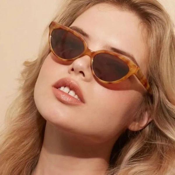 Lunettes de soleil 2024 Haut de gamme Femmes Cat Eye Mode Filles Polygonal Protection solaire INS Tendance Rétro UV400