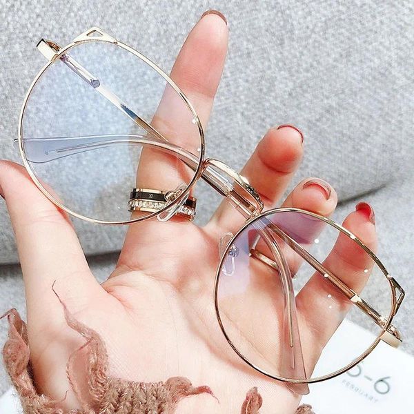 Lunettes de soleil 2024 Tendances Office Cat Eye Anti Blue Light Lunettes surdimensionnées Ordinateur Femmes Blocage Gaming Big Taille Lunettes Moon Frame