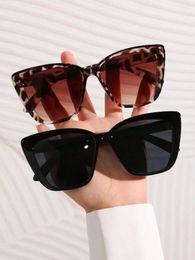 Gafas de sol 2 piezas de plástico enmarcado Cat Eye Fashion Fashion para viajes al aire libre que conducen fiestas en la playa