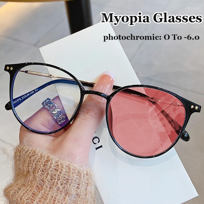 Óculos de sol anti luz azul mudança de cor perto óculos de visão moda tendência mulheres homens pochromic óptico miopia óculos