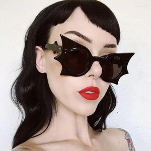 Gafas de sol Diseño de marca Punk Bat Mujeres para hombres Tendencia Halloween Gafas de sol Vintage Lujo Fiesta de gran tamaño Gafas divertidas UV400