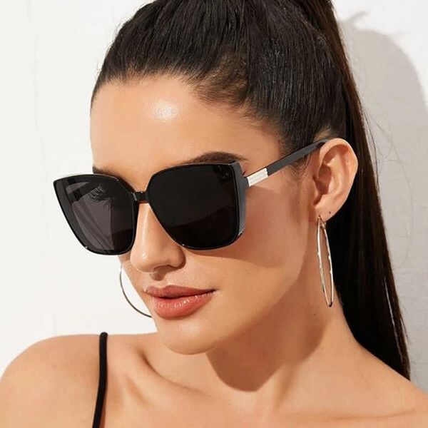 Lunettes de soleil Marque De Luxe De Mode En Plein Air D'été Designer Cat Eye Femme Vintage Noir Miroir Lunettes De Soleil Pour Grand Cadre Cool Sexy Femme Oculos