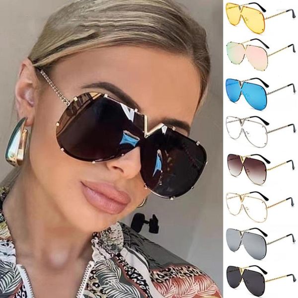 Lunettes de soleil marque punk ronde femme mode grand cadre verres de soleil femelle metal rétro deigner vintage v forme de forme