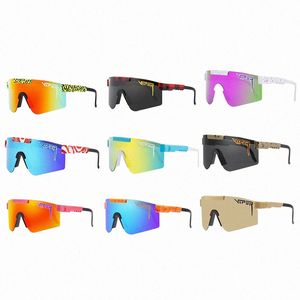 Lunettes de soleil Marque Rose Lunettes de cyclisme Sens de la technologie Double large cadre de lentille miroir polarisé Protection UV400 avec étui