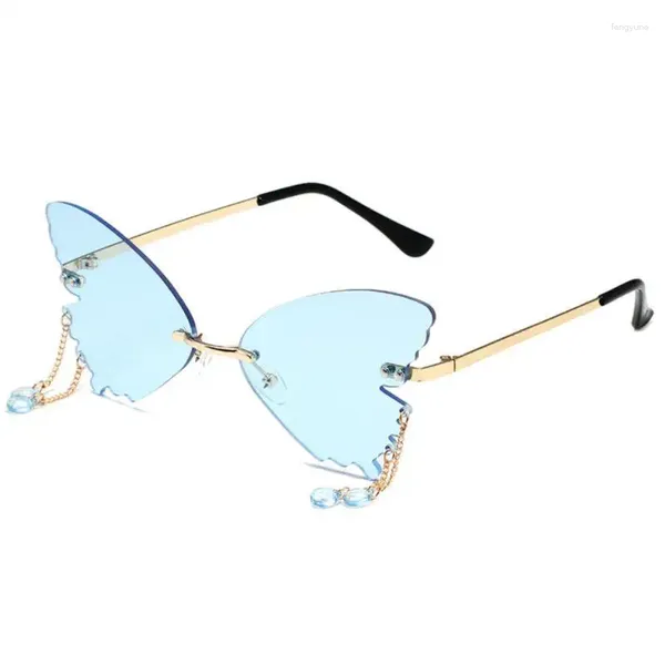 Lunettes de soleil Lentilles papillon Lunettes de fête colorées Marque Designer Pc Dans Lunettes conçues pour femmes