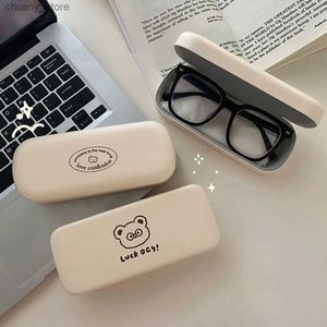 Coupes de lunettes de soleil 1PC CARTOOR CARTOON PU PU IMITATION PORTABLE PRESSED MYOPIA LOVES DE VOYAGE COINE DE VOYAGE BOX Rangement de rangement accessoires Y240416