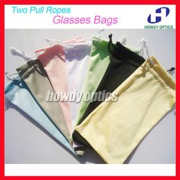 Étuis à lunettes de soleil 50pcs qualité 100% Polyester 175gsm microfibre deux cordes de traction 7 couleurs lunettes de soleil lunettes de soleil sac en tissu de verre pochette eye2336