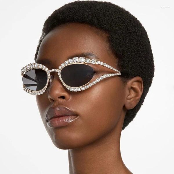 Gafas de sol Ojo de gato Diamante de imitación para mujer Diseñador de lujo Lentes coloridas Gafas de bloqueo UV Mujeres Gafas de moda sin montura al aire libre