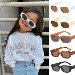 Gafas de sol infantiles lindos gafas de sol rectangulares rectangulares rectangulares para niñas al aire libre y niños gafas de sol dulces para gafas de sol clásicas wx wx