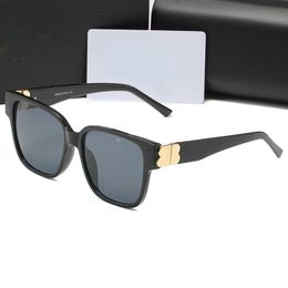 zonnebril Klassieke Full Frame Voor Heren Vrouw mooie Designer Zonnebril Sunglass Dames Luxe Hip Hop Brillen Kat stijl Ornamenta Goud connectie551