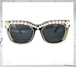 Lunettes de soleil Crystal Pearl Women Designer Baroque rétro Vintage Cateye Sun Glasses Shades Ladies de Eyewear4132815