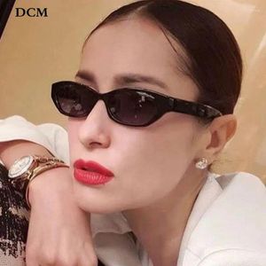 Lunettes de soleil DCM OVAL Vintage Fashion Brand Designer Small Rectangle Square Sun Glasses For Women Shades Female Eyewear Ant